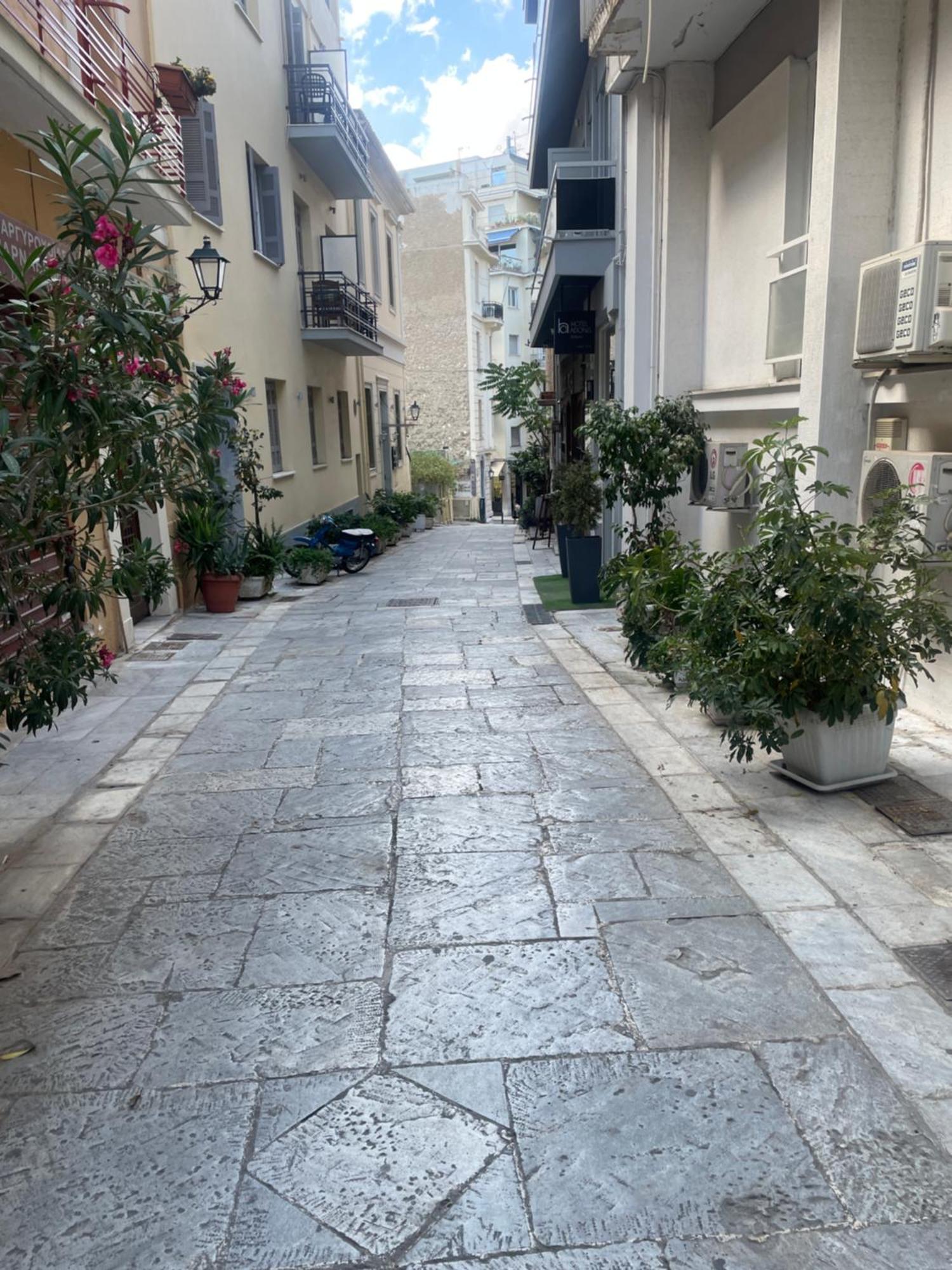 Plaka Quiet Apartment Aten Exteriör bild